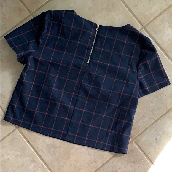 Navy crop top - Picture 3 of 4